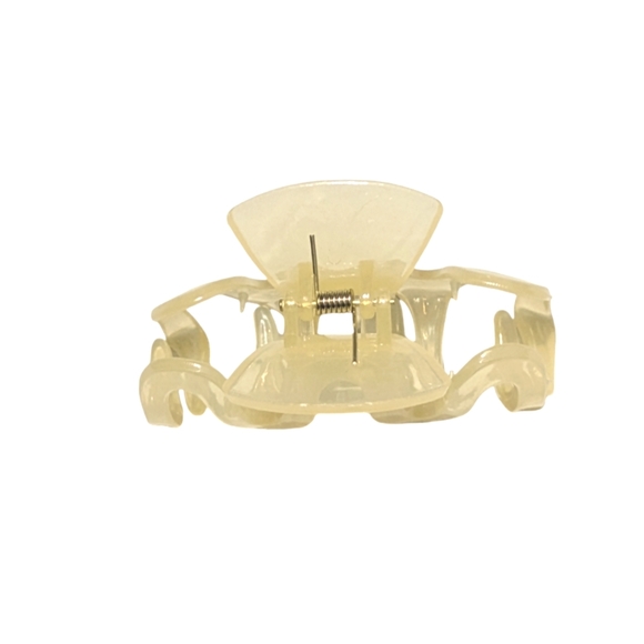 🍁 3/$15 Boutique Squiggle Claw Hair Clip - Picture 4 of 6